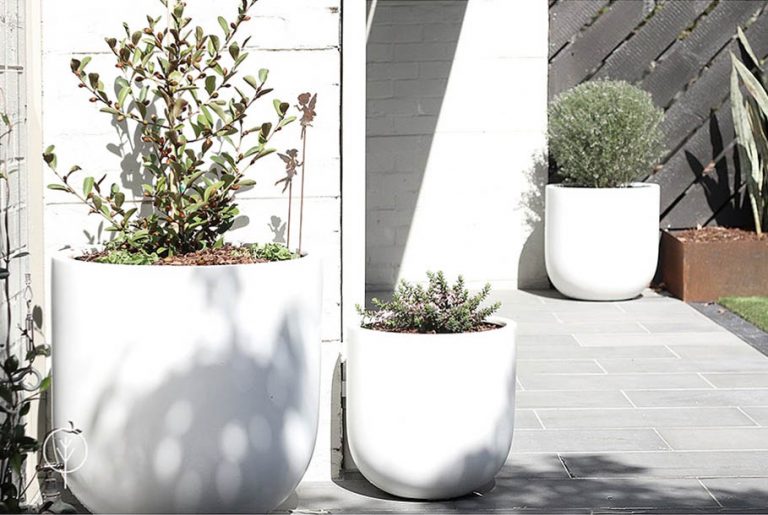 Lightweight pots_Landscaping by Boodle Concepts garden design in